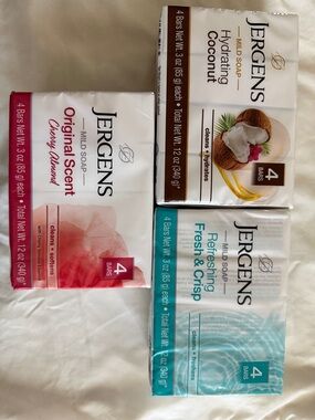 Erge Jergens Mild Soap Trio - Coconut, Fresh & Crisp, Cherry Almond